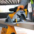 Акумулаторен циркулярен трион DEWALT DCS391N-XJ, 18V, 1.5-5.0Ah, Li-Ion, ф165x20мм, 5150об/мин, безчетков - small, 269549