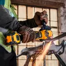 Акумулаторен ъглошлайф DEWALT DCG409VST1-QW, 54/18V, 2.0/6.0Ah, Li-Ion, ф125мм, безчетков - small, 269856