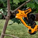 Акумулаторна лозарска ножица DEWALT DCMPP568P1-QW, 18V, 5.0Ah, Li-Ion, 38мм - small, 269921
