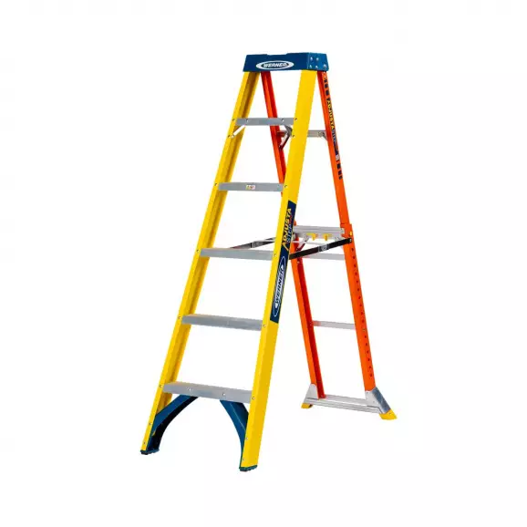 Алуминиевa стълба с фибростъкло WERNER AdjustaStep Pro 2x6, 840мм(на стълбата), двустранна, за професионална употреба, 150кг