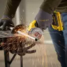 Акумулаторен циркулярен трион STANLEY SFMCM300D2-QW, 18V, 2.0Ah, Li-Ion, ф76мм, безчетков - small, 270844