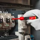Отвертка с накрайници MILWAUKEE VDE 8части, 1000V, PH, PZ, SB, двукомпонентна дръжка - small, 274919