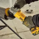 Акумулаторен ъглошлайф DEWALT DCG408N-XJ, 18V XR, 1.5-5.0Ah, Li-Ion, ф125мм, безчетков - small, 275420