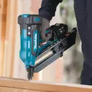 Такер акумулаторен MAKITA DBN900ZK, 18V, 1.5-6.0Ah, Li-Ion, за гвоздеи 50-90мм - small, 280954