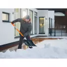 Лопата за сняг с алуминиева дръжка FISKARS SnowXpert 530мм, дължина 131см - small, 218936