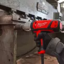 Гайковерт ударен MILWAUKEE IPWE 400 R, 0-2000об, 1000-2600уд/мин, 1/2