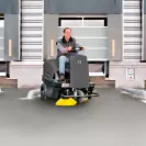 Седлова подопочистваща машина KARCHER KM 100/100 R G, 6.6kW, 100л, 700мм, 8000м2 - small, 236611