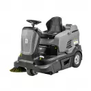 Седлова подопочистваща машина KARCHER KM 90/60 R Bp Pack, 24V, 180Ah, 60л, 615мм, 5400м2 - small