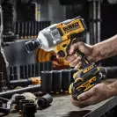 Акумулаторен гайковерт ударен DEWALT DCF961N, 18V, 1.5-5.0Ah, Li-Ion, 1/2