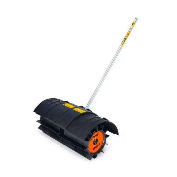 Комби инструмент STIHL KW-KM, ролкова метла с предпазител