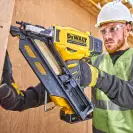 Такер акумулаторен DEWALT DCN930N, 18V, 1.3-5.0Ah, Li-Ion, за гвоздеи 50-90мм, безчетков - small, 247994