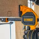 Стяга дърводелска автоматична DEWALT 95x300мм - small, 252904